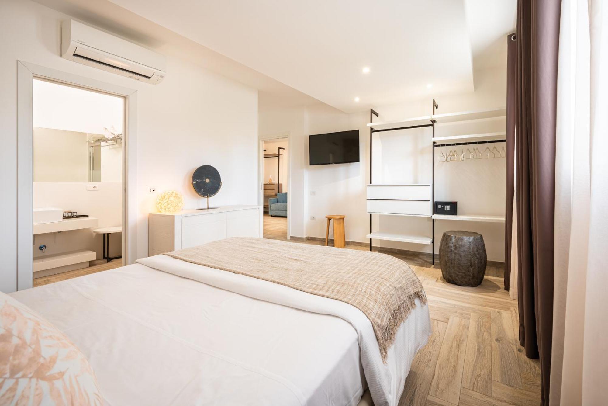 Suimi'S Hotel Villasimius Kültér fotó
