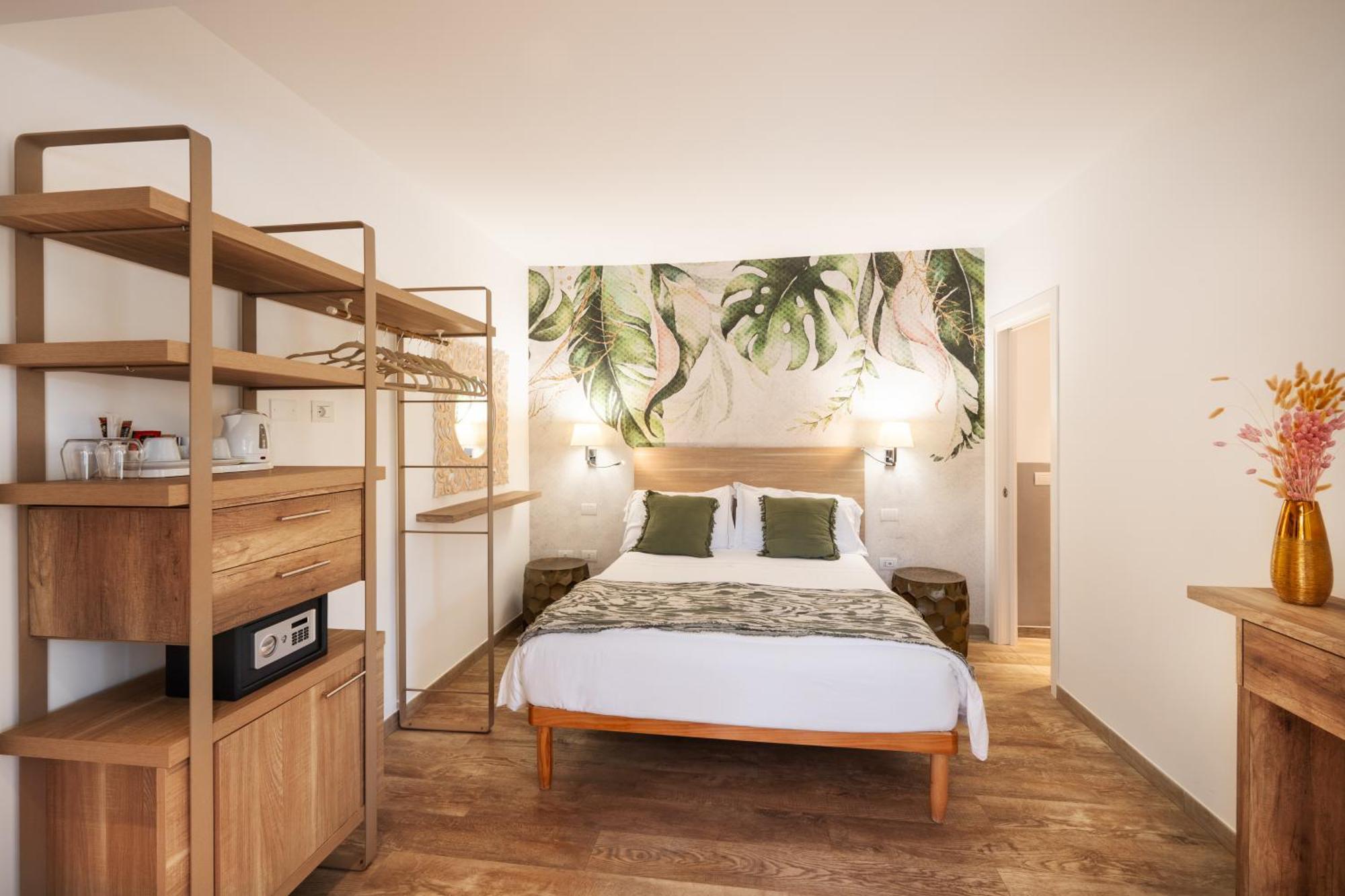 Suimi'S Hotel Villasimius Kültér fotó