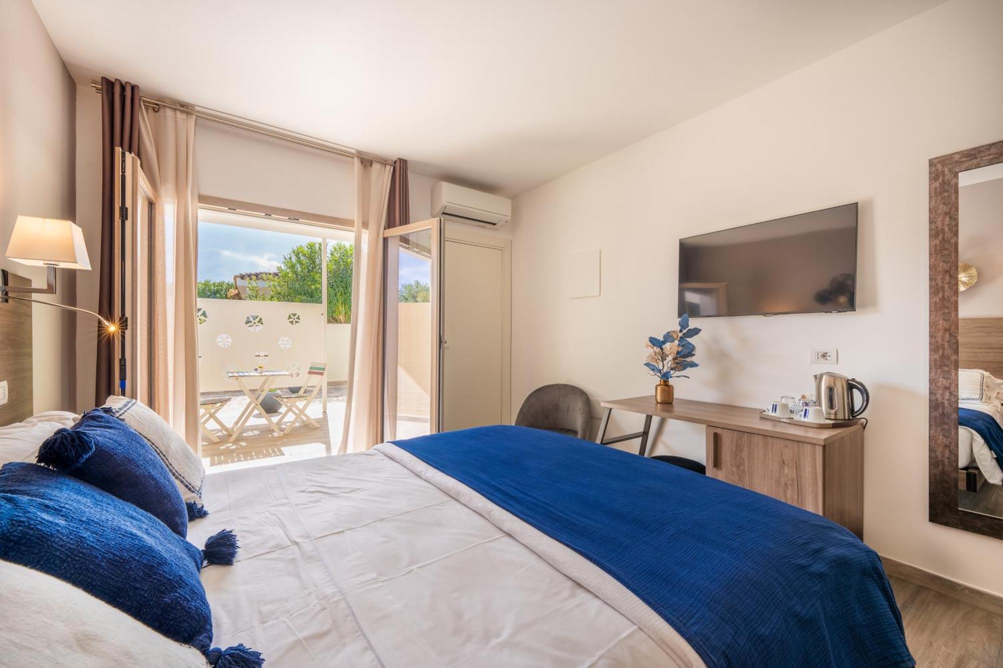 Suimi'S Hotel Villasimius Kültér fotó