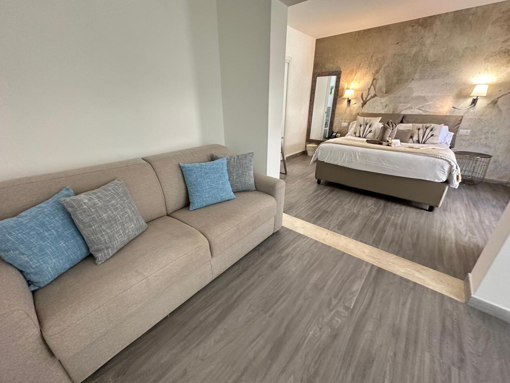 Suimi'S Hotel Villasimius Kültér fotó